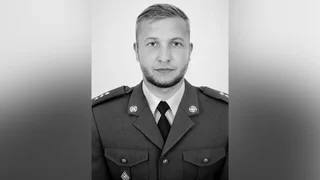 Йому було лише 23 роки: на війні загинув старший лейтенант Володимир Яковенко з Дніпропетровської області