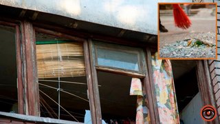 Куча стекла, изувеченные конструкции и авто: что происходит в Днепре на местах вражеских атак