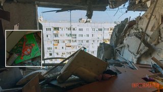 Діра у стіні та розтрощені речі: як виглядають квартири всередині після удару дрона рф у Дніпрі