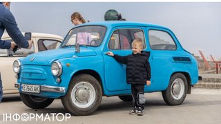 Ціни на АЗС України дивують: прогнози експертів