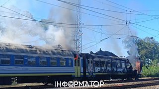 РФ вдарила по потягу на Харківщині реактивним дроном, відомо про поранених