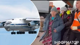 Останній літак з мешканцями окупованих Олешок прибув до Білорусі – звідти українців повернуть додому