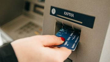 Как перечислять деньги на &laquo;ПриватБанк&raquo; за границей с минимальными потерями