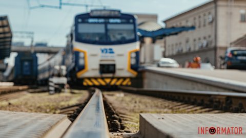 У Дніпропетровській області через бойові дії обмежили рух деяких потягів