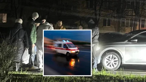 В Днепре на Кондратюка водитель Skoda сбил мужчину на переходе: пострадавшего забрала "скорая"