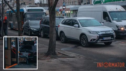 Аварія з чотирма машинами та тролейбусом на Слобожанському у Дніпрі: утворився затор