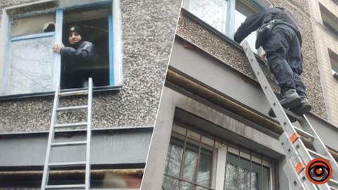 Крики почули сусіди: у Кам’янському поліцейські крізь вікно рятували 92-річну жінку, яка впала і не могла підвестися у власній квартирі