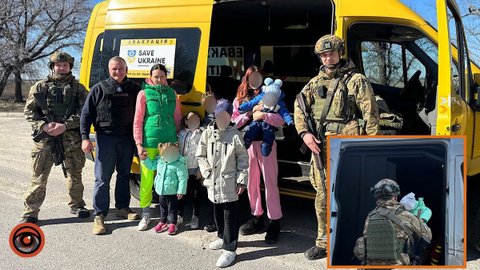 Найменшому - 7 місяців: з Нікополя евакуювали маму з сімома дітьми