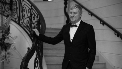 На 42-році життя помер шоумен, учасник КВК, "Ліги сміху" та ведучий з Кам'янського Олександр Замша