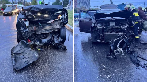 В Днепре на Набережной Победы столкнулись Audi и Toyota: машина перевернулась на бок, есть пострадавший