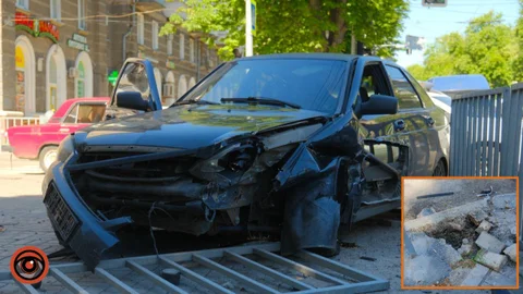В Днепре на Независимости столкнулись Ford и Lada: движение затруднено