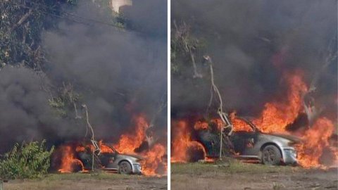 Есть погибший и раненые: 24 августа враг атаковал Павлоград, загорелись автомобили