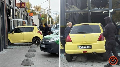 У Дніпрі на Тополі Suzuki влетів в барбершоп Ashad