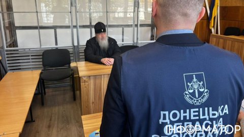 Працював на пропаганду РФ: СБУ затримала митрополита Арсенія, намісника Святогірської лаври