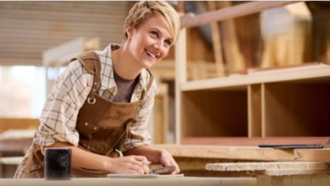 Укрпочта приглашает предпринимателей на бесплатное обучение по продажам через Amazon и Shopify