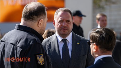 Зеленський чи сховав Алі-Бабу, чи має намір його усунути: два варіанти майбутнього Єрмака та всієї України