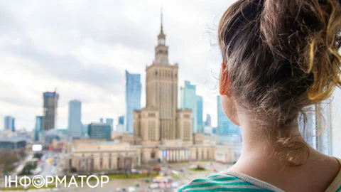 Польща змінює правила легалізації іноземців з 2026 року: заявки на ВНЖ — тільки онлайн