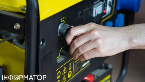 В ДСНС пояснили, як безпечно зберігати пальне для генератора