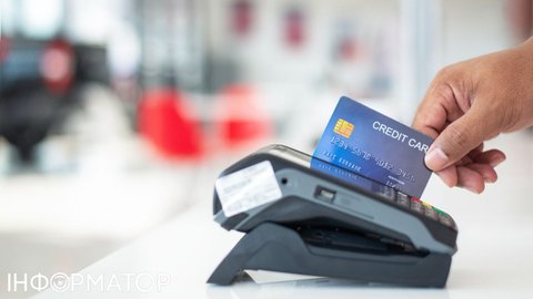 З 1 січня 2026 року платіжний термінал знадобиться навіть базарним торговцям