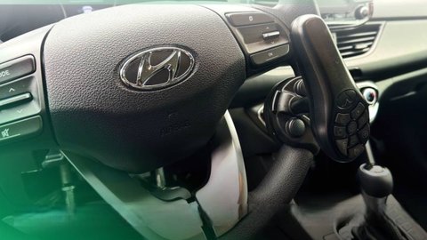 До 70 тисяч гривень допомоги на переобладнання авто: всі деталі нарахування і виплати