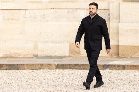 Зеленский уже в Париже: стал известен план его визита