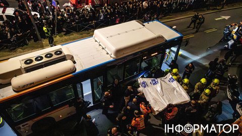 В Єрусалимі автобус на повній швидкості вʼїхав в хасидів під час протесту: є жертви