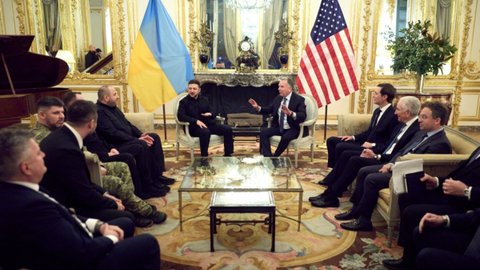 Переговори в Парижі тривають: сьогодні обговорюватимуть найскладніше питання - Зеленський