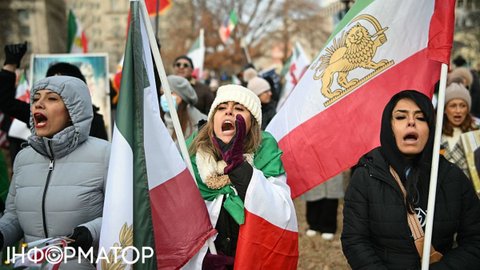 Українців закликають негайно виїжджати з Ірану: МЗС підказує, як це зробити