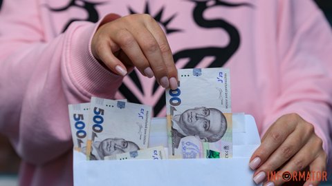 Правильно давати гроші в борг: поради Мін’юсту