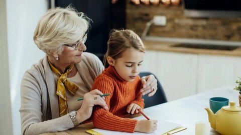 У квітні деякі українці отримають 1500 грн: повний перелік