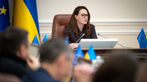 Попри катастрофічну ситуацію в бюджеті, уряд Свириденко виділив 4 млд грн на 1000 годин українського контенту