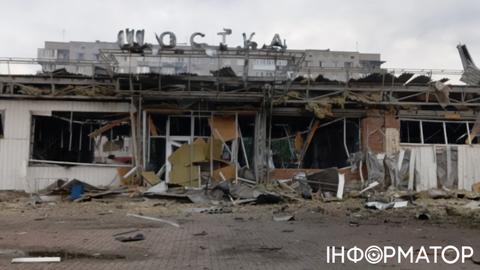 Шахеды уничтожили здание вокзала в Шостке - УЗ обнародовала подробности