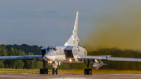 В Росії розбився стратегічний бомбардувальник-ракетоносій - що відомо
