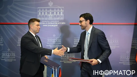Україна та Албанія підписали угоду про автомобільне сполучення - відтепер діє транспортний безвіз
