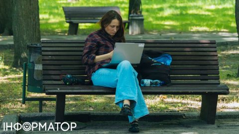 Нова пошта попередила про фейкові вакансії - як розпізнати шахраїв
