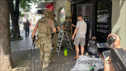 Після розслідувань Bihus поліція провела обшуки у мережі обмінників Money24/7