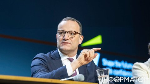 Из-за скандала с суррогатной матерью Йенс Шпан покинул пост председателя фракции ХДС/ХСС