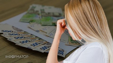 Одеситку з сином зобов'язали повернути 10 тисяч гривень допомоги ВПО