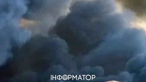Росіяни вдарили по Епіцентру в Кривому Розі - на місці сильна пожежа