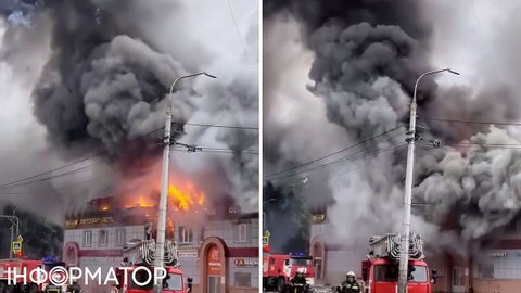 Вибухають феєрверки - в Підмосков'ї спалахнув великий торгівельний центр (відео)