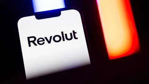 Revolut отримав повну банківську ліцензію у Франції