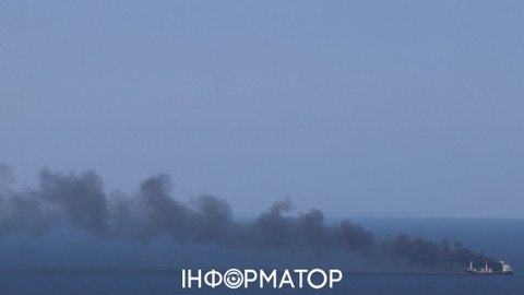 У Чорному морі горів грецький танкер з російською нафтою - Bloomberg