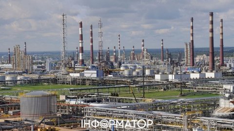 Удар по нафтогіганту РФ - уражено установки Киришського НПЗ КІНЕФ на Ленінградщині