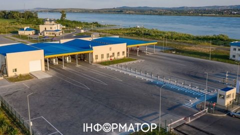 Роботу поромного пункту пропуску Орлівка відновили після ворожої атаки