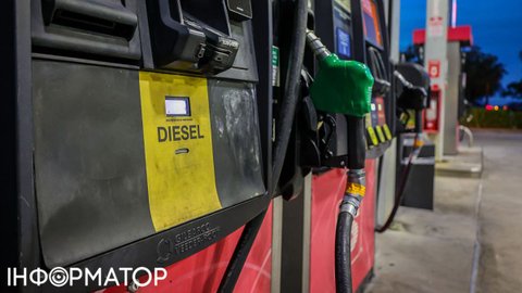 Ціни на бензин і дизель у США б'ють рекорди через війни в Україні та на Близькому Сході