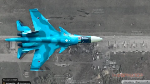 Появились эффектные спутниковые снимки поражения российских бомбардировщиков на аэродроме Борисоглебск