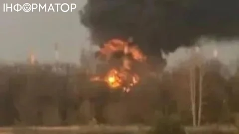 Дрони кілька годин атакують РФ - у Мічурінську палає нафтоперекачувальна станція