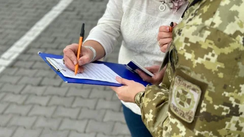 ДПСУ пояснила, як отримати довідку про перетин кордону без штампа в паспорті