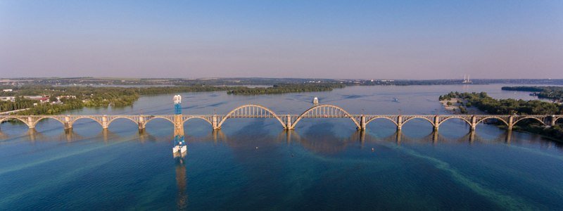 Ажурная красота: Мерефо-Херсонский мост с высоты птичьего полета