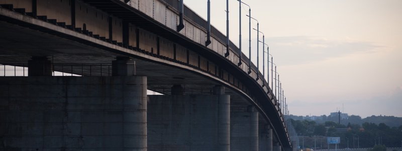 Южный мост в Днепре: видео с высоты птичьего полета